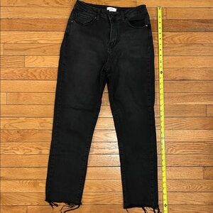 Forever 21 Black Ankle Jeans Size 28